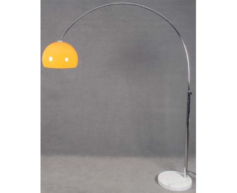 Designer-Lampe „ Invicta Interior“, „Item 20747“ . Metall / mit Kunststoffschirm, H=200 cm, B=169 cm. (Funktion ungeprüft) **