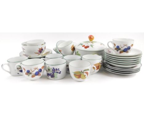 A collection of Royal Worcester Evesham tea and dinner ware, to include a tureen and cover, shaped serving dish etc.