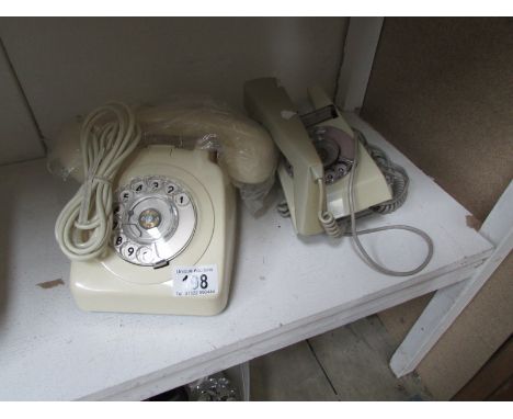 2 vintage telephones