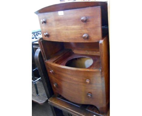 A 60cm 19th Century mahogany bow fronted commode chest, set on bracket feet - china liner missing