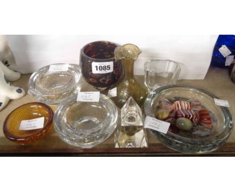 Assorted glassware including Whitefriars bubble pin dishes, small Orrefors cut sided vase, inkwell, etc.