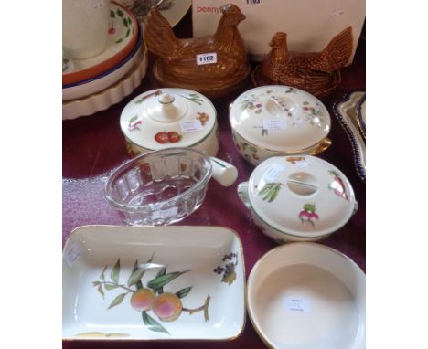 Five pieces of Royal Worcester and other to tableware - sold with a Portemeirion egg nest, another similar, and a glass jelly