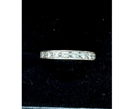 An 18ct gold diamond half eternity ring, approx 3.5g, size Q/R.