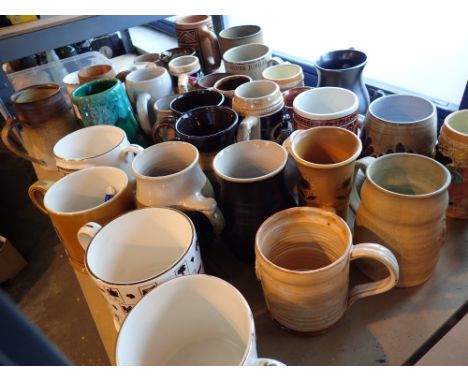 Large quantity of ceramic tankards