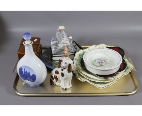 A tray of mixed pottery and china including Royal Copenhagen flask, Wedgwood, Carltonware and 19th century Spode, etc.