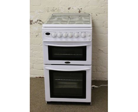 A white enamel Belling gas cooker.