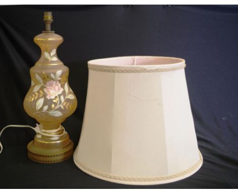 Victorian pink glass lamp with crackle glaze and handpainted leaves and brass fittings, height approx 50cm, together with pin