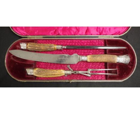 Stag horn handle three piece carving set comprising of matching horn handled fork and steel,together with a similar carving k