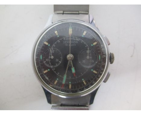 A Sekonda USSR gents stainless steel, manual wind chronograph wristwatch. The black dial inscribed Sekonda, 19 jewels, made i