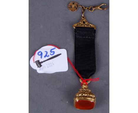 Petschaft als Anhänger. Deutsch 19. Jh. Bronze, vergoldet, mit Sternzeichenanhänger aus 18 kt Gold.