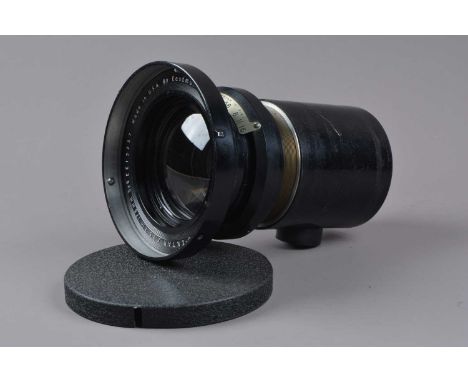 A Kodak Rochester Aero Ektar 7in 178mm f/2.5 5x5 Lens, serial no EE13257, barrel G, light paint scratches/wear, elements G, s