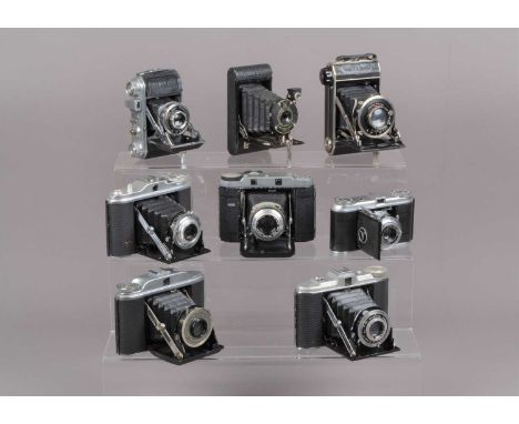 A Group of Folding Cameras, a Welta Welti I, Dagora Royal, Voigtländer Vito, Vauxhall, Kodak Vest Pocket model B, Agfa Isolet