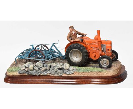 Border Fine Arts 'The IIIa' (Field Marshall Series 3), model No. B0918 by Ray Ayres, limited edition 962/1500, on wood base, 