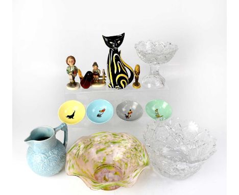 A group of mixed ceramics and glassware to include a decorative glass bowl in the style of Murano, a pair of mid-20th century