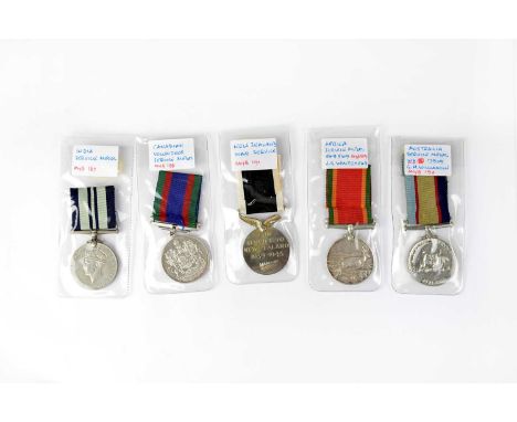 Five various medals to include New Zealand War Service, Australian Service Medal for G. M. Williamson no.17909, African Servi