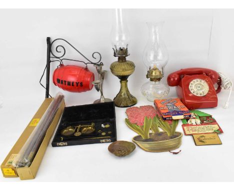 Various collectibles to include a Watneys bracket advertising light, a boxed shop set of 'Howard Double-Edge Blades', a vinta