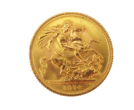 An Elizabeth II 1974 sovereign, George &amp; Dragon, London Mint.