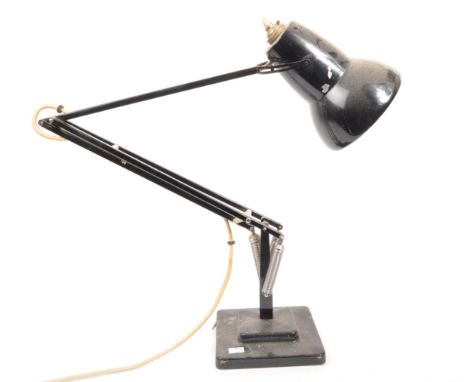 Herbert Terry - A mid 20th century Herbert Terry Model 1227 Anglepoise desk / side lamp. The lamp raised on a black painted s