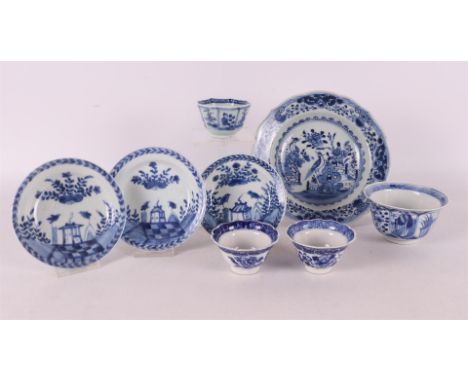 A lot of various blue/white porcelain including cups and saucers, China, 18th century, up to 8x.