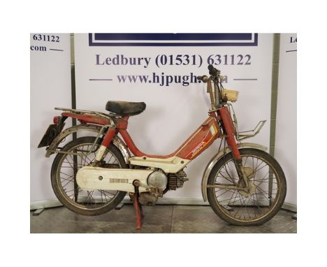 Honda PA50 Camino DX moped project. 49cc Engine turns over. Comes with Haynes workshop manual. Reg. RDD 416W. No docs