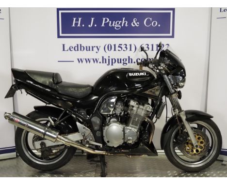 Suzuki GSF 600N Bandit motorcycle. 1996. 599ccRuns and rides. MOT until 30.10.24. Comes with owners manual, service booklet a