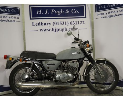 Suzuki T500 motorcycle. 1975. 493cc.Frame No. 84030Engine No. 84157 (Does not match V5)This bike was partially rebuilt in 202