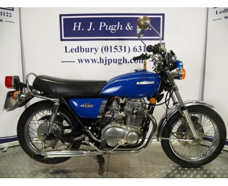 Kawasaki KZ400 motorcycle. 1975. 398ccFrame No. K4-500530 (V5 states 505530)Engine No. K4E028140Engine turns over with compre