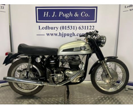 Norton Dominator 88 motorcycle. 1959. 497cc Engine No. 85818 122R Frame No. 85818 122R Runs and rides. Reg. 5753 XI. V5. No K
