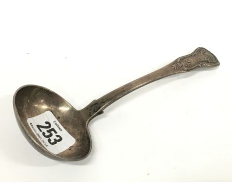 A small Kings pattern silver ladle (69.2 grams).
(R16)