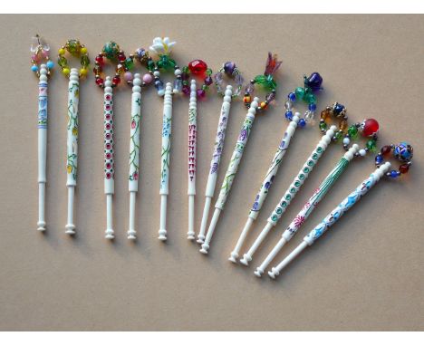 x11 vintage lacemakers bone bobbins