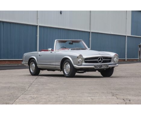 A beautiful, right-hand drive, 280SL Pagoda 2+2 on offer from 40-years of private ownership.Highly sought after right-hand dr