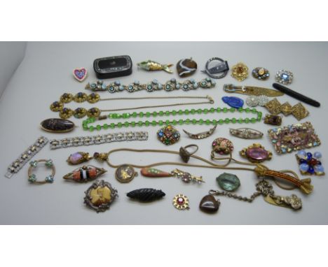 Vintage costume jewellery, etc., some lacking stones 