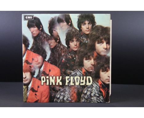 Vinyl - Pink Floyd The Piper At The Gates Of Dawn LP on Columbia Records SX 6157.  Original UK 1967 1st mono pressing, black 