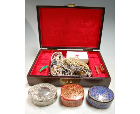 A modern Chinese hardwood and mother-of-pearl inlaid jewellery box and contents to include faux pearl necklace, paste  set ri