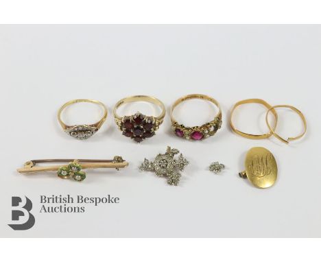 Miscellaneous gold jewellery, including 15ct gold enamel and pearl tie-pin (metal pin) 3 gms; 18ct half cuff-link and a 18ct 