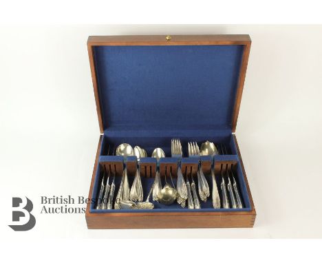 American silver flatware, Prelude design, comprising eight forks, eight knives, six sorbet/iced tea spoons, twelve teaspoons,