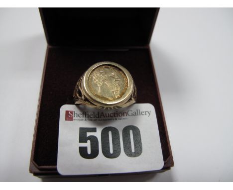 A 9ct Gold Ring, with 'coin' inset, "Maximiliano Emperador" "Estados Unidos Mexicanos".