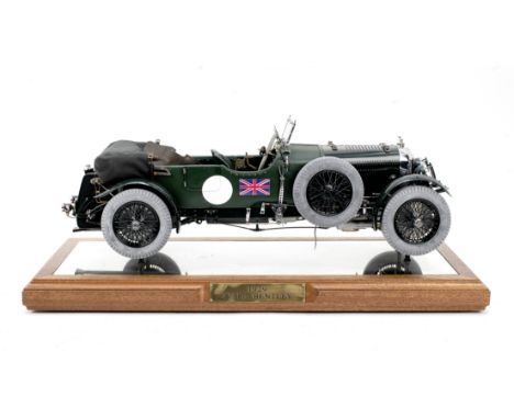 A fine 1:8 scale limited edition model of a 1929 4½ Litre Bentley by Sapor Modelltechnik of Germany, 1998,finely detailed wor