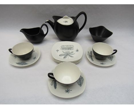 A Midwinter Nature study teapot, jug and sugar bowl,  three cups, four saucers and five plates 