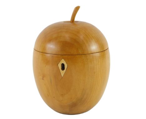 A turned fruitwood tea caddy, modelled in the form of an apple, probably late 20thC/early 21stC, 15cm high. 