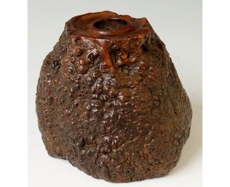 An unusual 19th Century root ball inkwell, 11cm high, 12cm wide