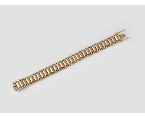 ARMBAND Gelbgold, Rotgold. L. 19 cm, Ges.-Gew. ca. 53,6 g. Geprüft 14 K.