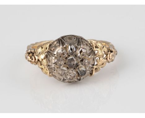 DIAMANT-RING Gelbgold, Silber. Ringmaß ca. 61, Ges.-Gew. ca. 4,9 g. Schiene geprüft 14 K. Neun Diamantrosen.