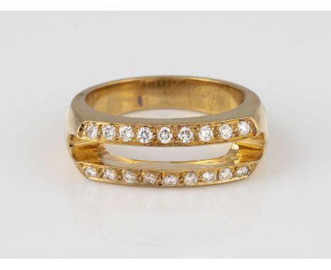 DIAMANT-RING Gelbgold. Ringmaß ca. 55, Ges.-Gew. ca. 9,3 g. Gest. 750. 18 Brillanten, zusammen ca. 0,18 ct.