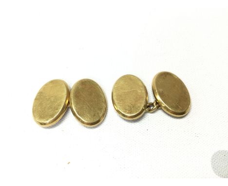 A pair of 18ct gold cufflinks 7.11g