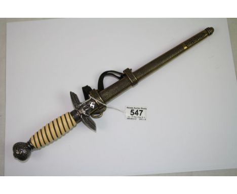 A Reproduction World War Two German Kriegsmarine Officers Dress Dagger &amp; Scabbard.