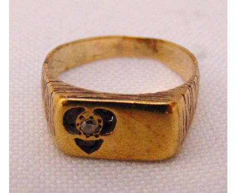 9ct gold ring, approx total weight 3.1g