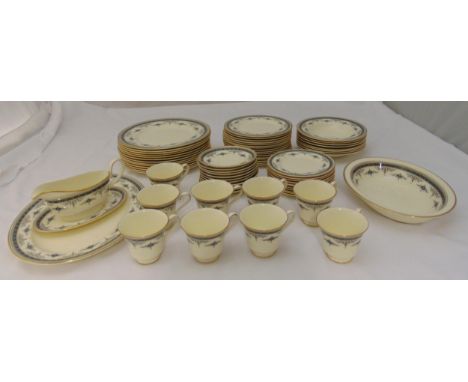 Minton Grasmere dinner and tea service to include plates, bowls, serving dishes, cups and saucers (71)
