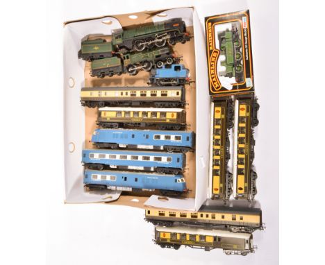 Selection of 00 gauge railways, including Tri-ang R259 "Britannia", R350 31757 locomotive, Mainline no.37-054 0-60T J72 tank 