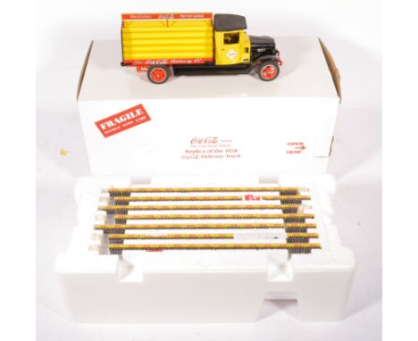 Danbury Mint detailed 1:24 scale model, replica of the 1928 Coca Cola delivery truck, boxed.  